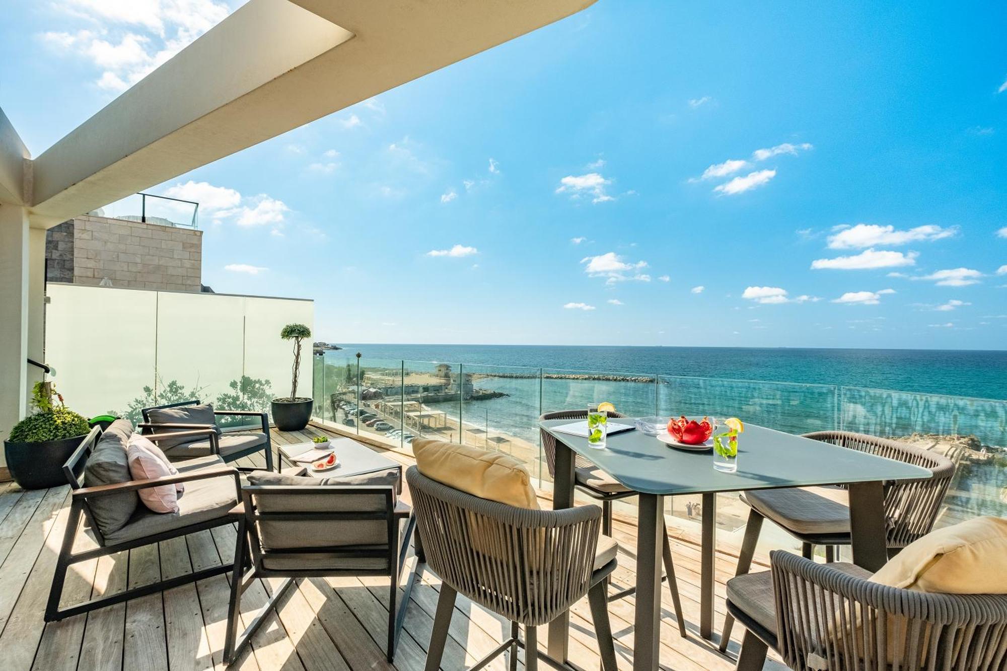 Penthouse 3Br + Roof Top + Parking - On The Beach Hajfa Zewnętrze zdjęcie