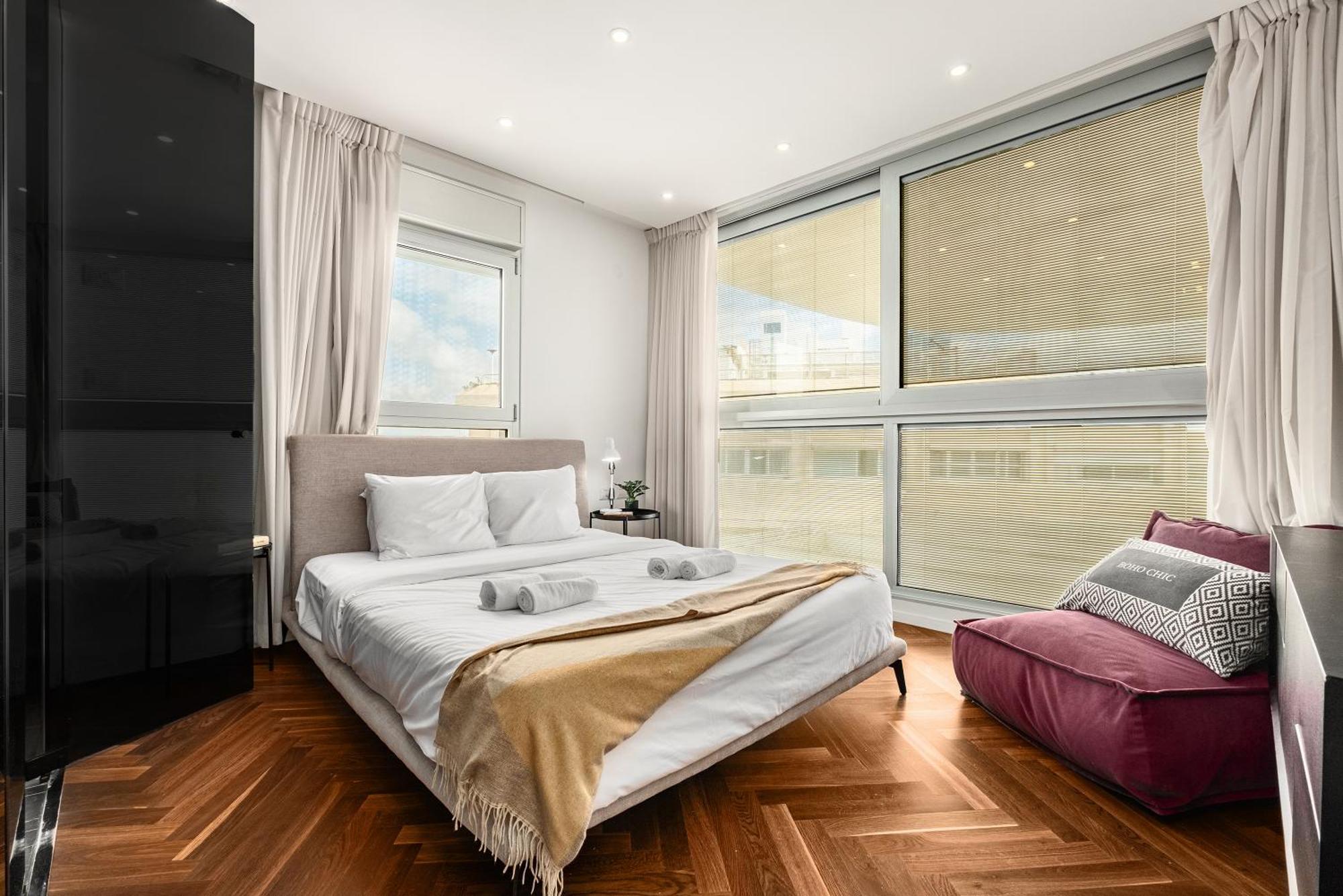 Penthouse 3Br + Roof Top + Parking - On The Beach Hajfa Zewnętrze zdjęcie