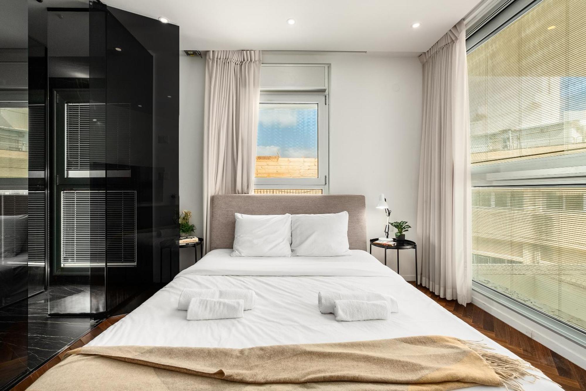 Penthouse 3Br + Roof Top + Parking - On The Beach Hajfa Zewnętrze zdjęcie